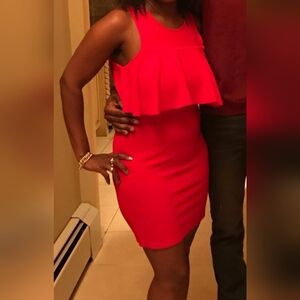 Zara Elegant Red Sleeveless Dress